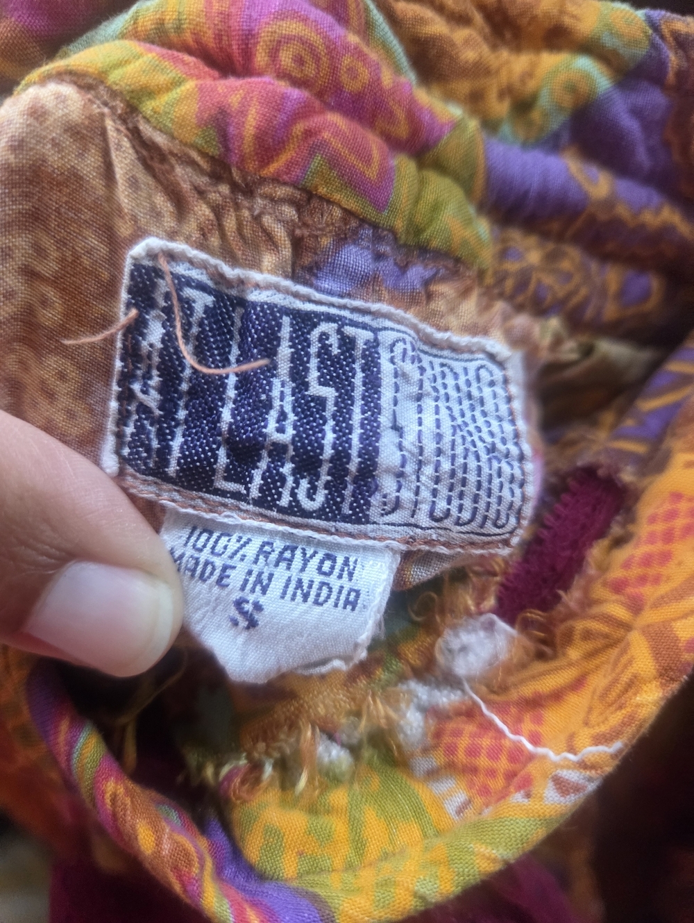 Vintage Paisley Harem Pants - Picture 4 of 6